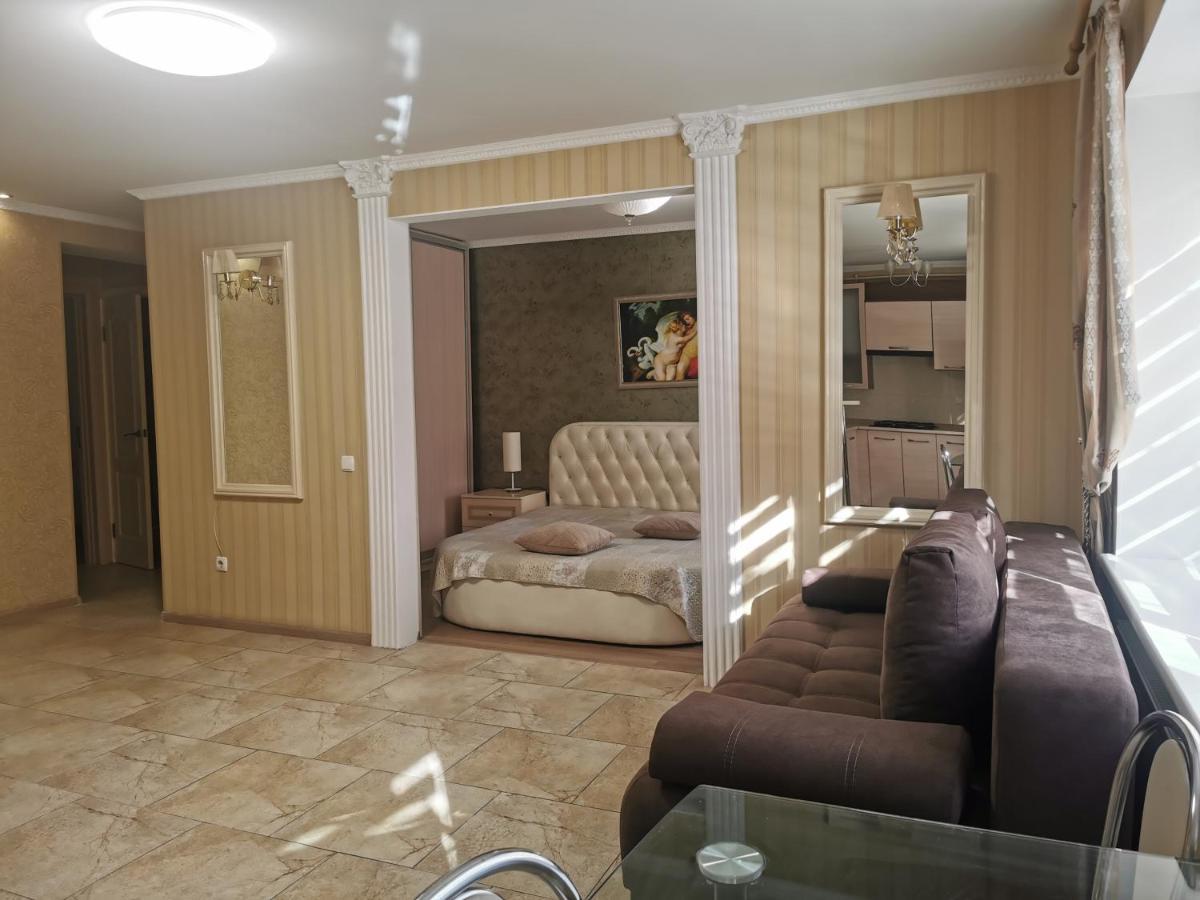Chernigov City Centre Apartments Esterno foto